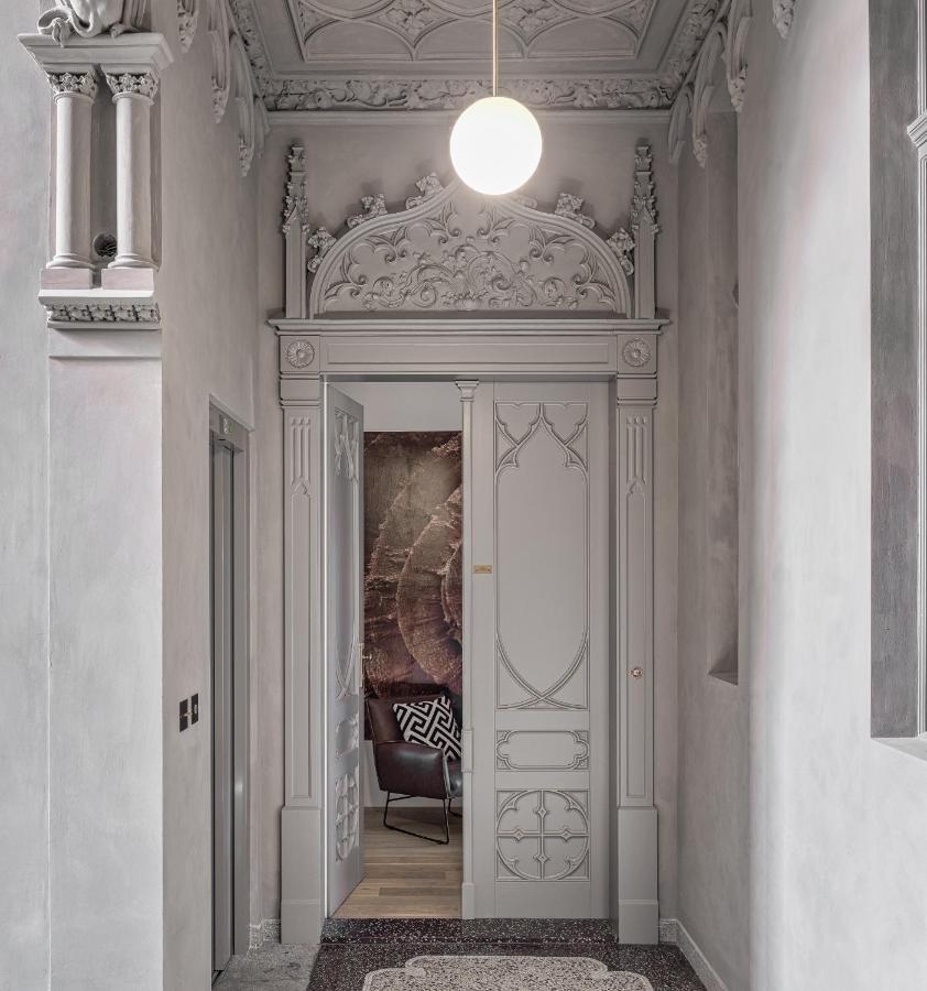 Mn6 Luxury Suites By Adrez Prague Ngoại thất bức ảnh